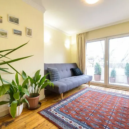 Niki *